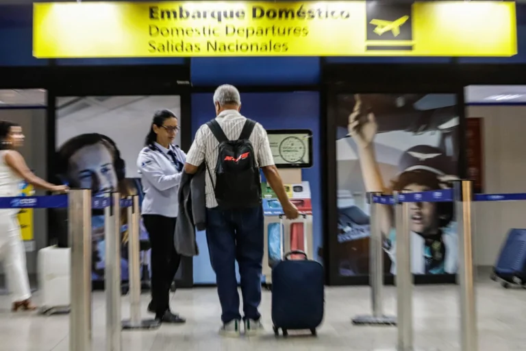 Aeroportos Afonso Pena e Bacacheri figuram entre as melhores empresas para trabalhar no Paraná