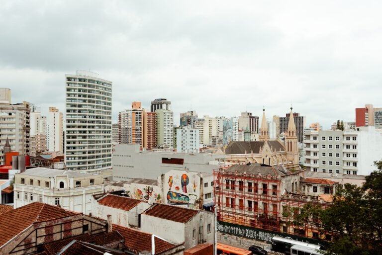 Curitiba pontos turísticos: dicas práticas para planejar a visita