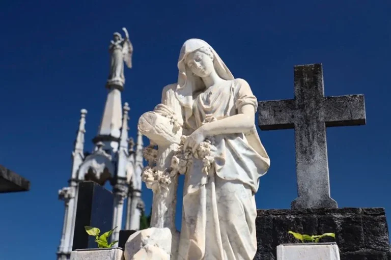 Registros de falecimento em Curitiba nesta sexta-feira, 25 de setembro