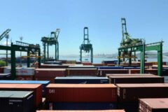 Exportações de commodities e petróleo levam balança comercial a superávit de US$ 7,74 bi em setembro